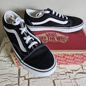 Vans 6 Men's, 7.5 Women's Excellent Condition